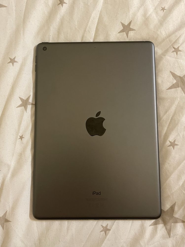 iPad 8 gen 32gb 91% bateria oryginalne etui tablet WiFi Apple