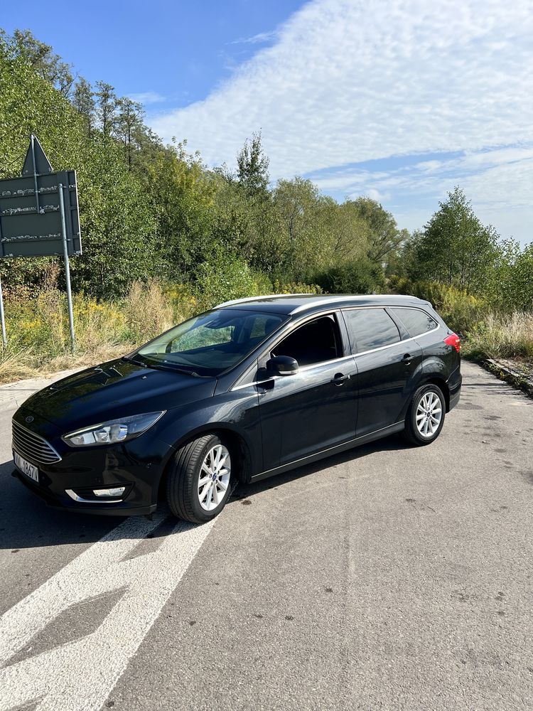 Ford Focus Mk3 po lifcie duża Navi Titanium