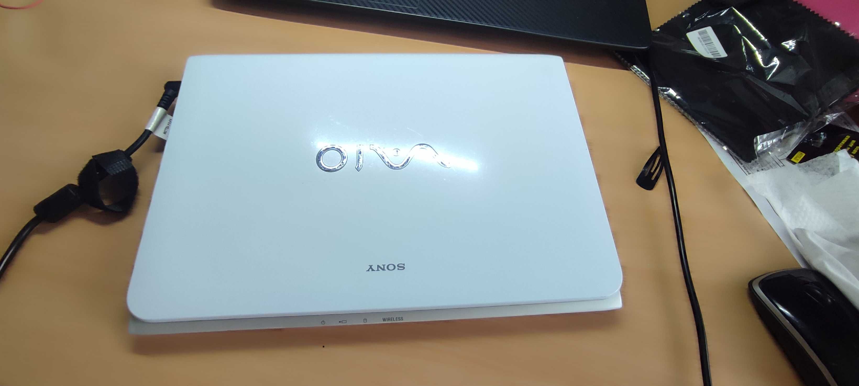 Sony Vaio sve1111m1ew