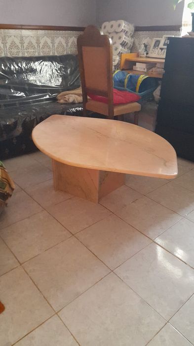 Mesa em mármore!!