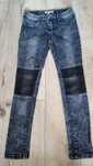 Spodnie jeansy dżinsy dziewczęce czarne DKNY 140
