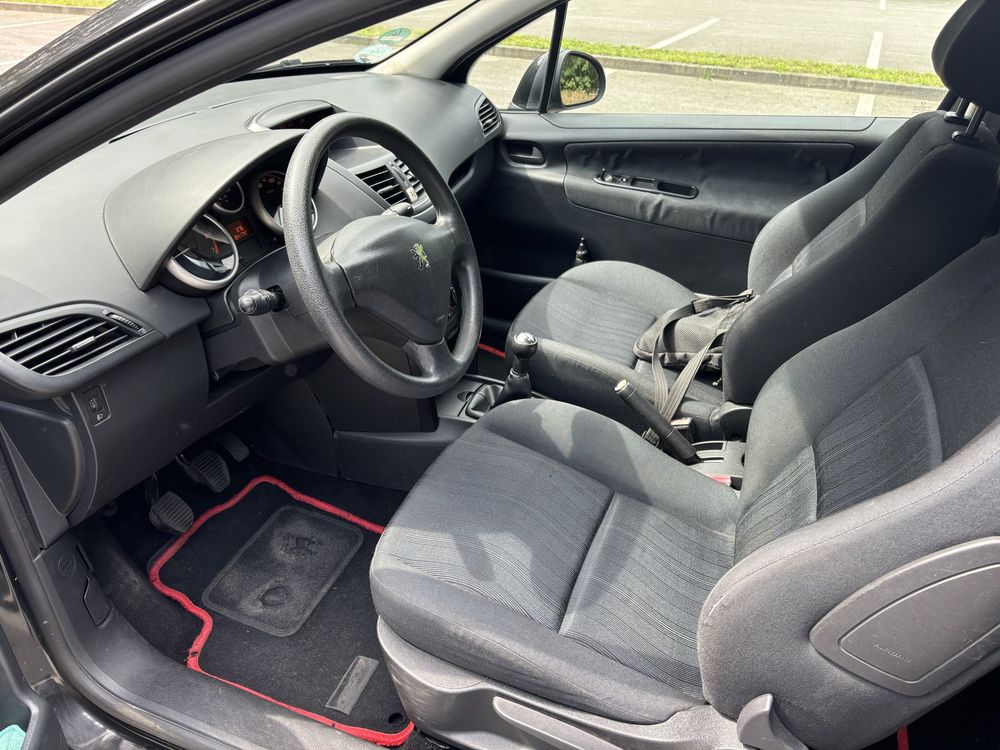 Peugeot 207 1.4 benzynka fajne miejskie auto nie kreci nie pali