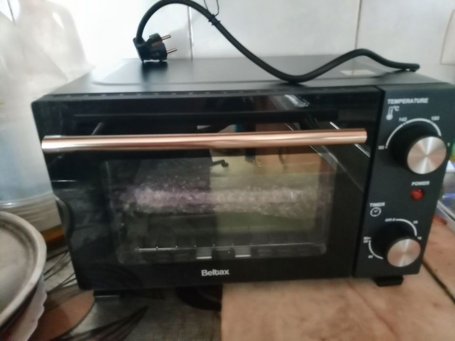 Forno elétrico novo nunca foi usado