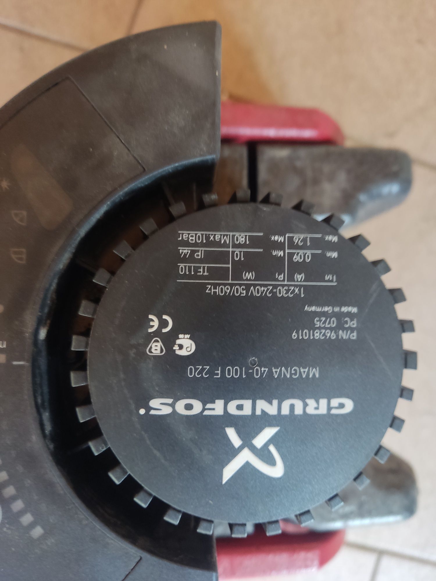 Grundfos Magna 40-100F220