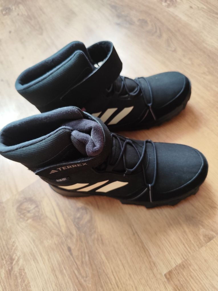 Adidas Terrex śniegowce 40 chłopiec nowe