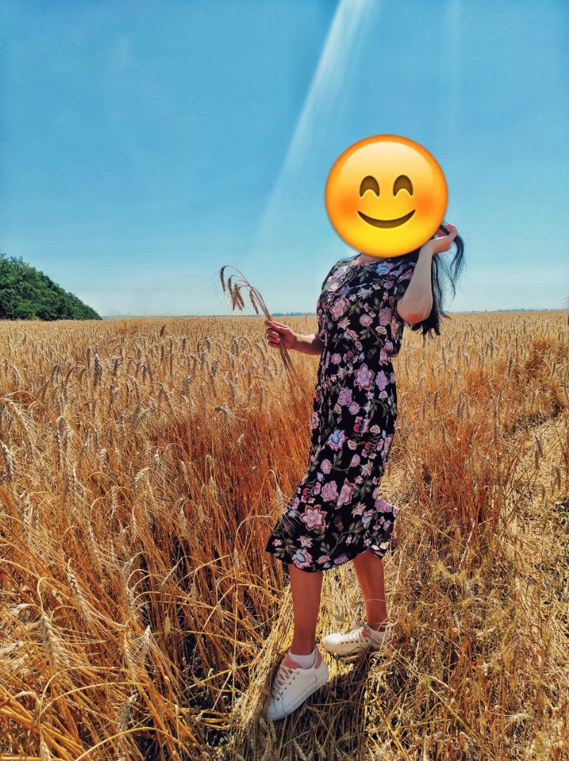 Жіноча літня сукня