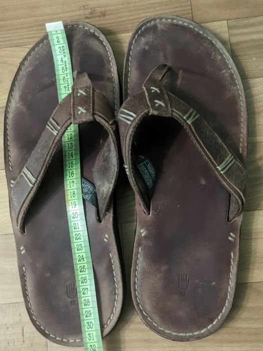 Продам мужские шлёпанцы