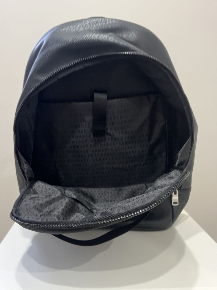 Рюкзак Armani Exchange