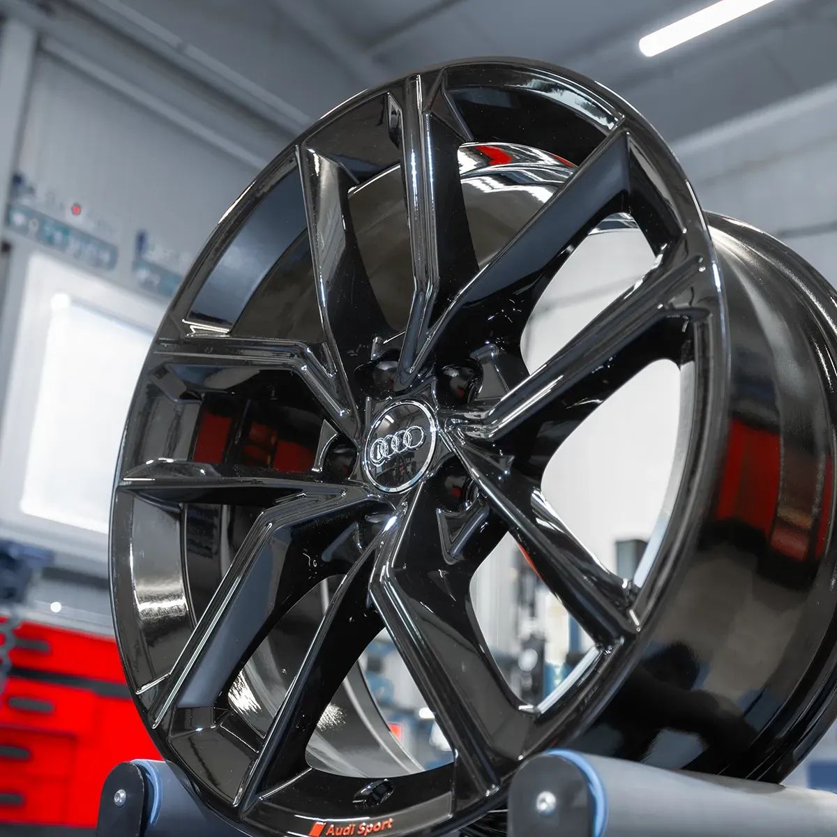 Oryginalne Felgi Audi 18" A4 A5 A6 A7 A8 Q3 Q5 Q7