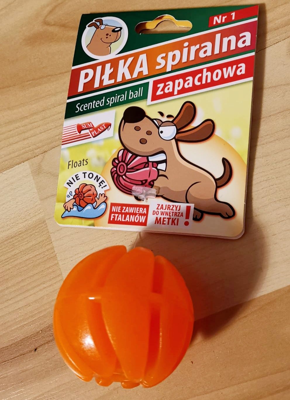 Nowa pomarańczowa, zapachowa, spiralna piłeczka dla psa, 4cm
