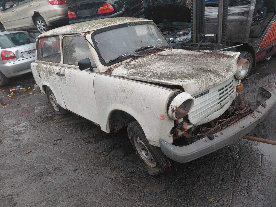 Trabant cały na części