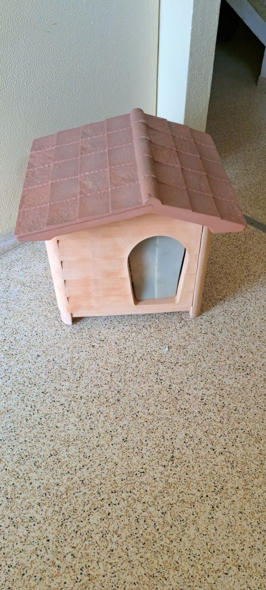 Vendo esse casota para cães