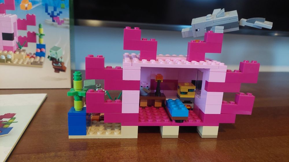 Lego Minecraft 21247 Dom aksolotla. Jak nowe.  Polecam!