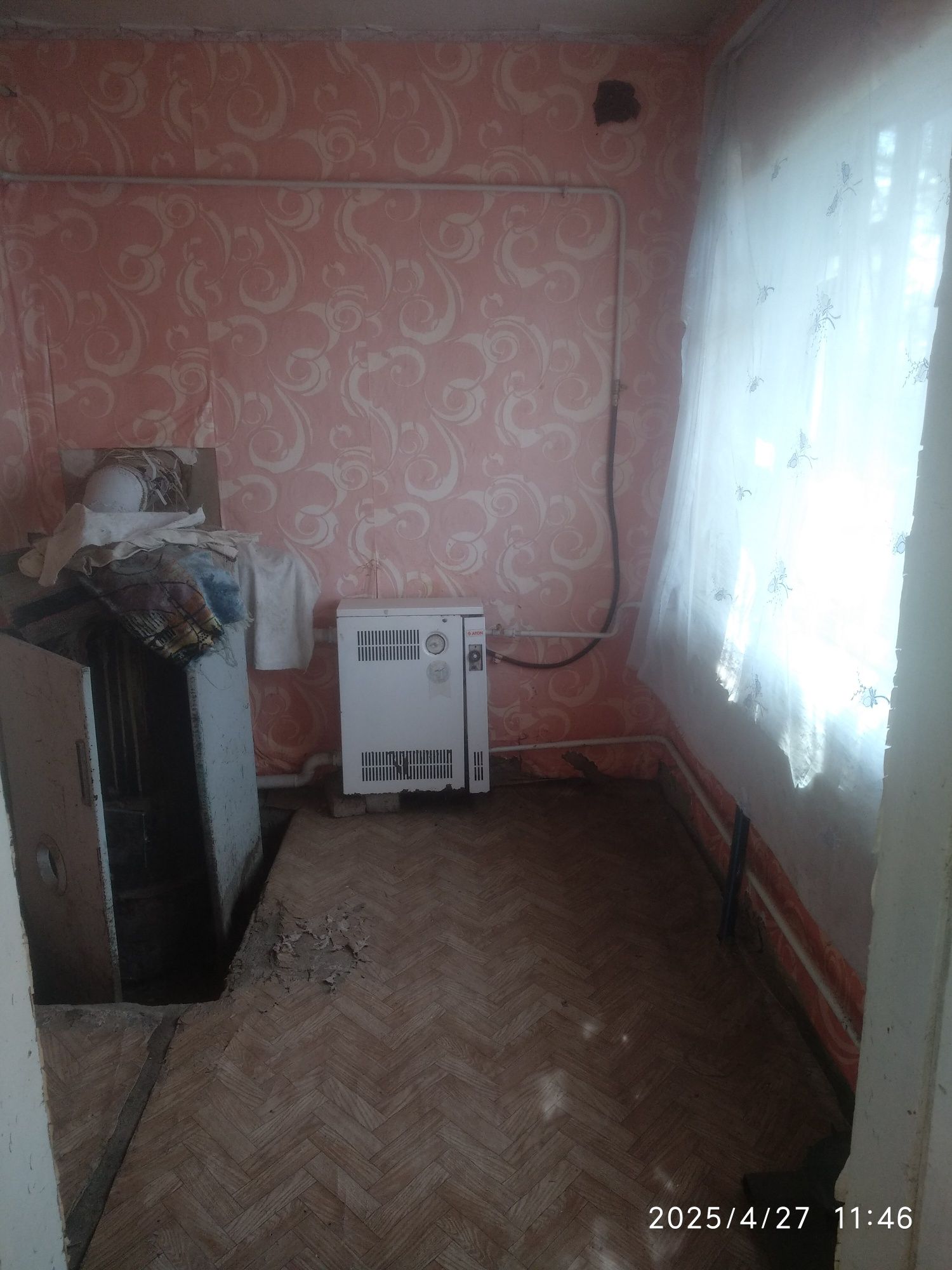 Продам дом  в Петриковском районе