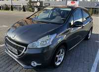 Продам Peugeot 208