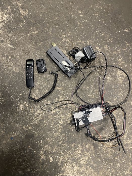 Audi A6 C4  oryginalny telefon BOSCH