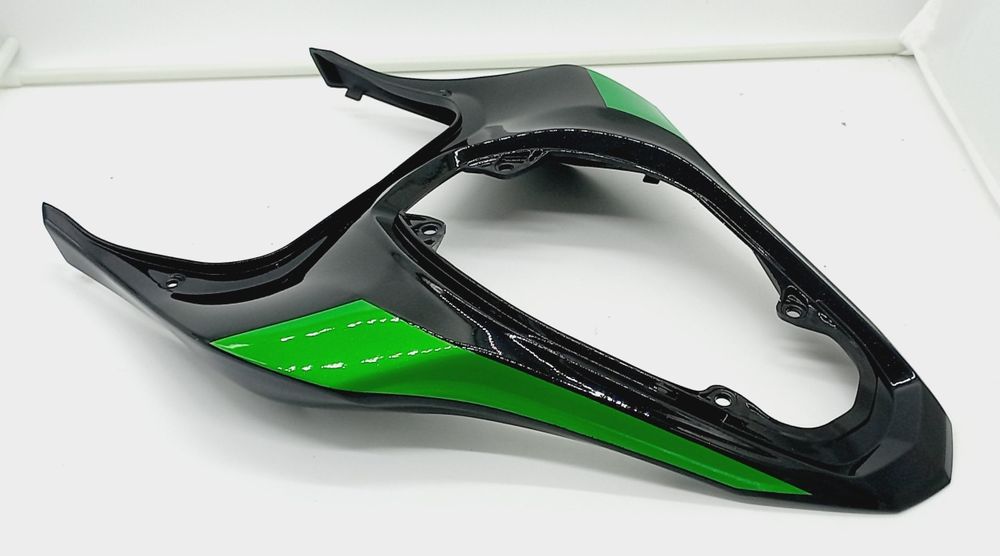 kawasaki z900 ogon zadupek owiewka czarny metalik