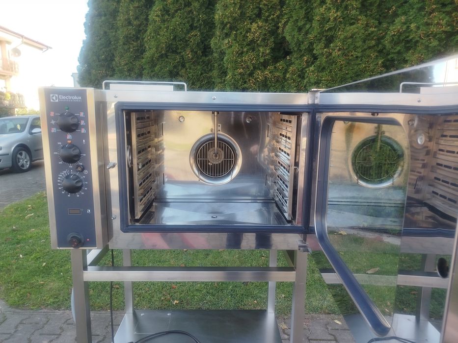 Piec konwekcyjno parowy gazowy LPG