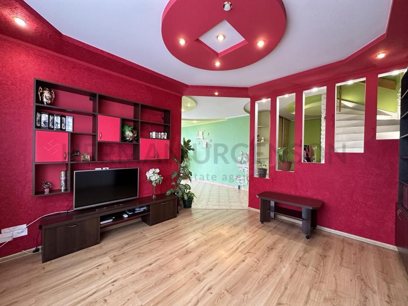 Продаж 4к квартири 115 м.кв / вул. Сiкорського, Новий район