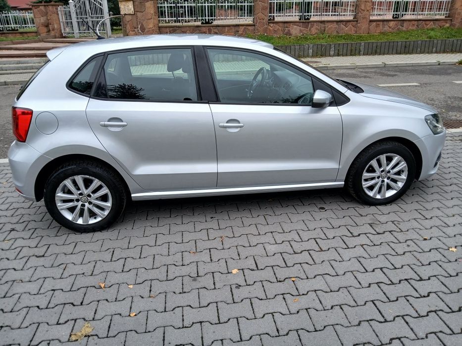 Volkswagen Polo 1.2 TSI 2015 rok 4 cylindry