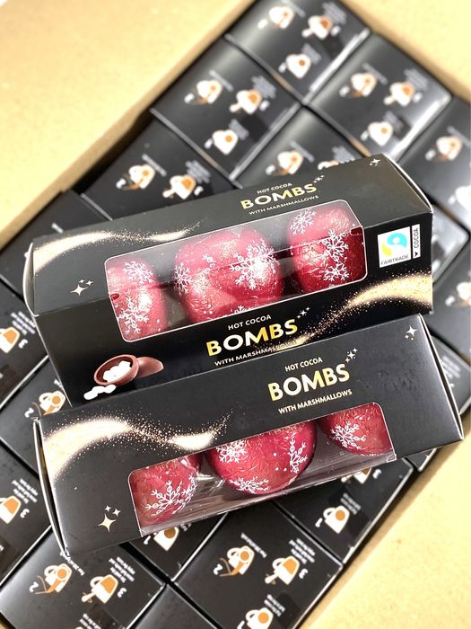 Шоколадні бомбочки з маршлелоу, шоколадні бомбочки, бомбочки в молоко