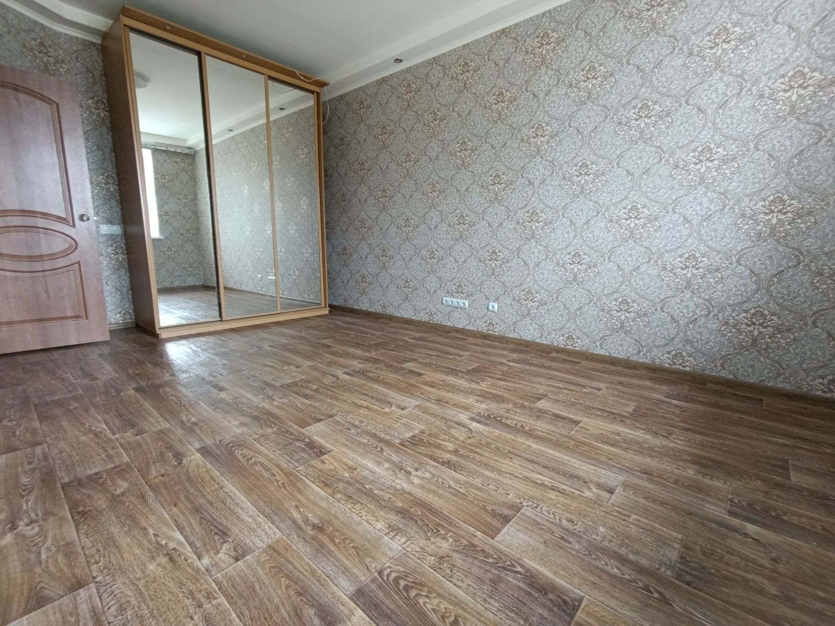 Продам 3х кімнатну квартиру