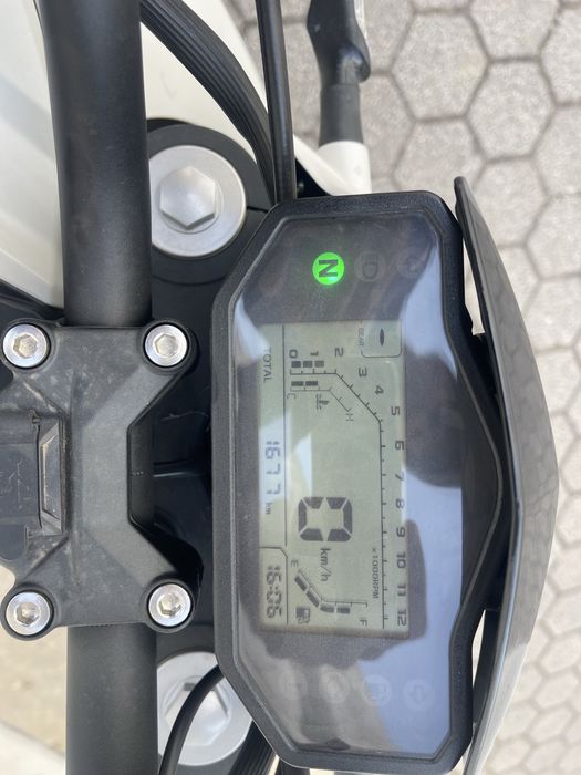 Moto keeway 125 ano 2024 1.700 km