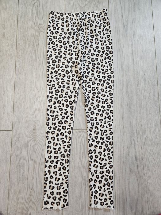 NOWE legginsy prążek 134-140 getry panterka