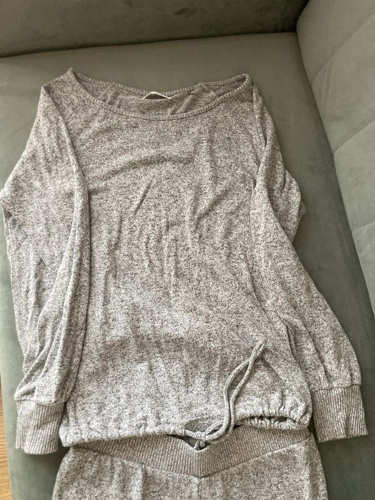 Komplet dresowy Reserved XS