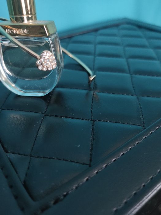 Nowa bransoletka złoty kolor, cykroniowe serduszko