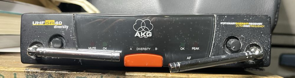 Receptor AKG. Nao tenho microfone!!!