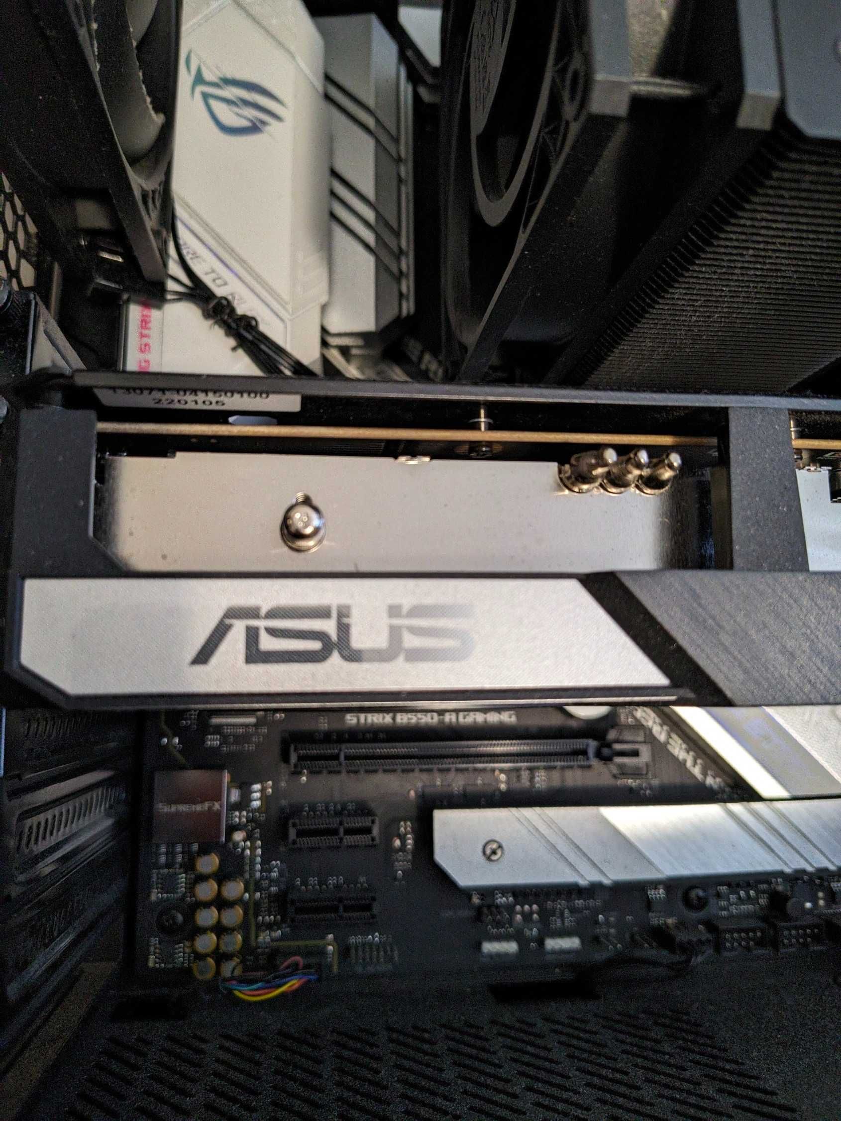 Karta graficzna ASUS Dual Radeon RX 6650 XT OC 8GB niemal nowa, gw