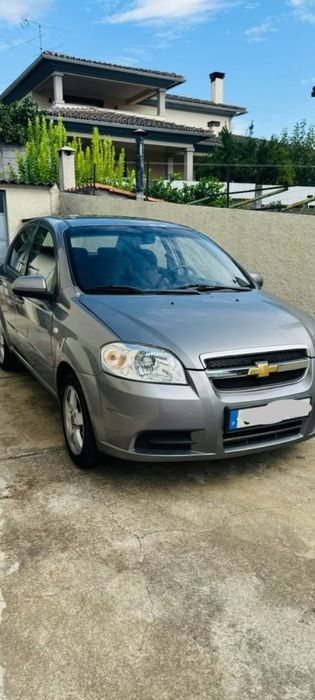 Vendo Chevrolet aveo completo