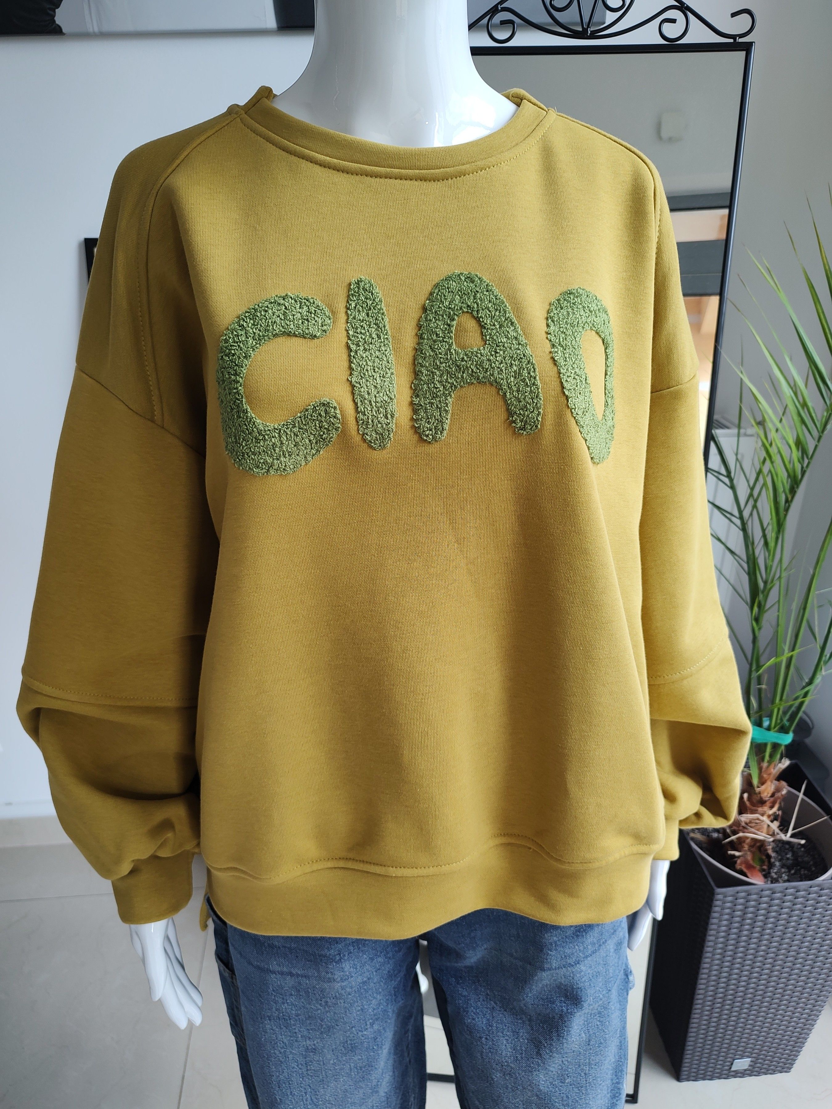 Bluza oversize z napisem Ciao - musztardowy One size Azara