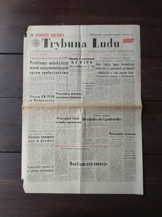 Gazeta TRYBUNA LUDU Nr 12 (11330), 15 I 1981r. PRL