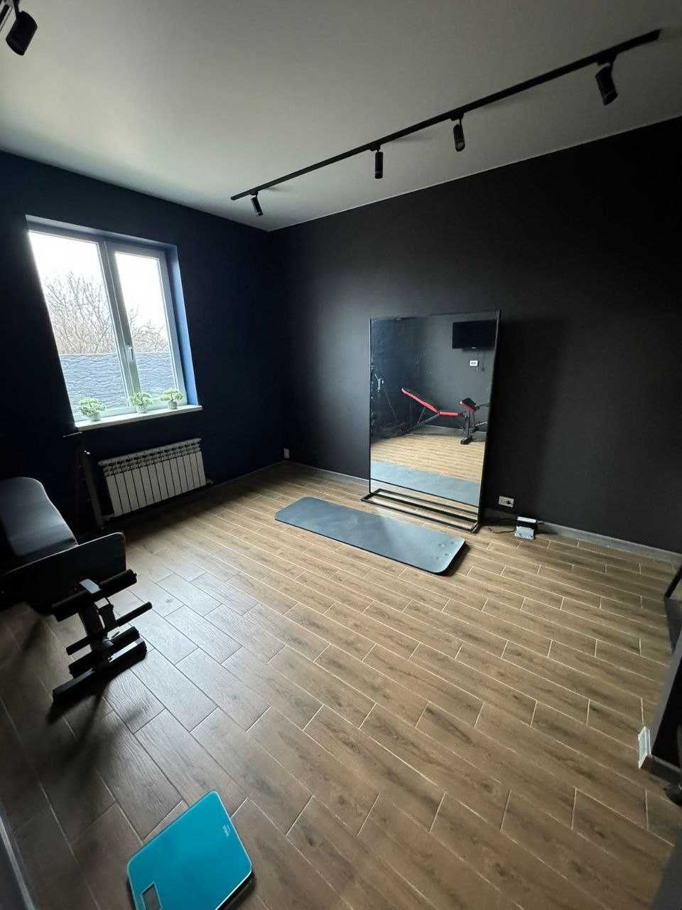 Продам 2х эт дом , м Киевская , ул.Челюскинцев ,140м2 (код 5066)