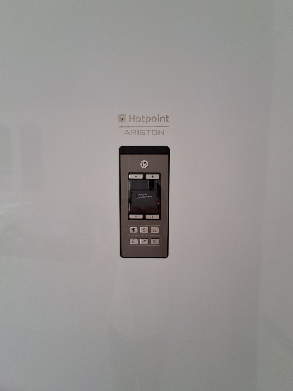 Frigorífico Combinado Hotpoint A+ No frost