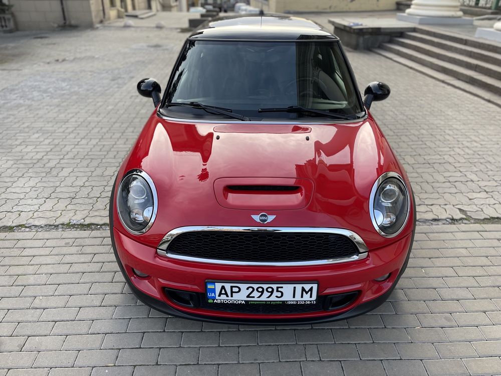 Продам Mini Cooper S