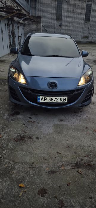 Мазда 3 . 2009 .