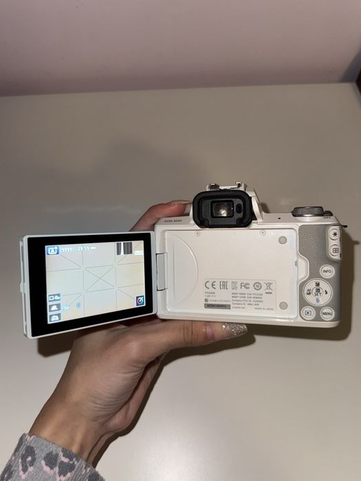 Canon EOS M50 + Lente zoom 15-4mm