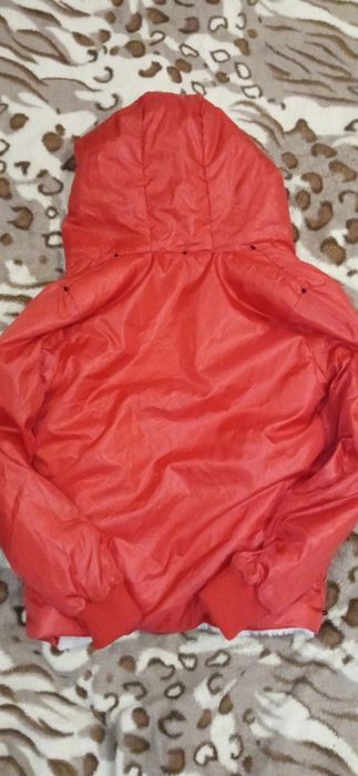 Курточка женская