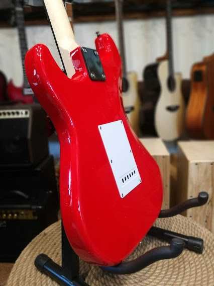 Prima ST350 RED gitara elektryczna typu stratocaster ST-350