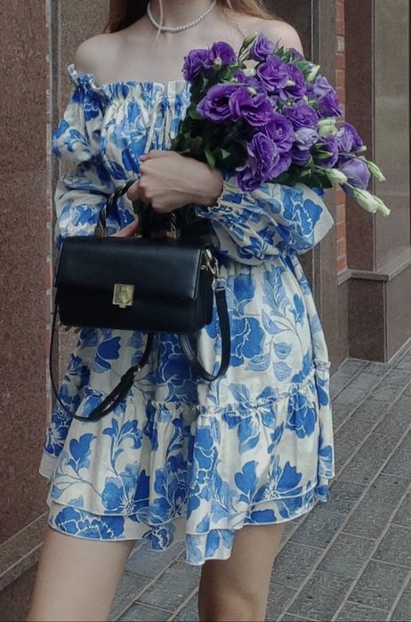 Сукня у блакитну квітку від GOLDI