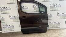 Porta frente direita Opel Combo &#039;18 (E Desde 09/18 ) Life Selective 2019 usada