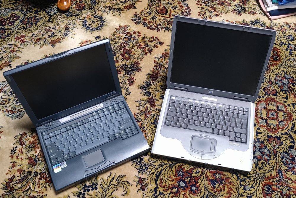 Stare laptopy HP Compaq nx9010 , Fujitsu LiteBook E352