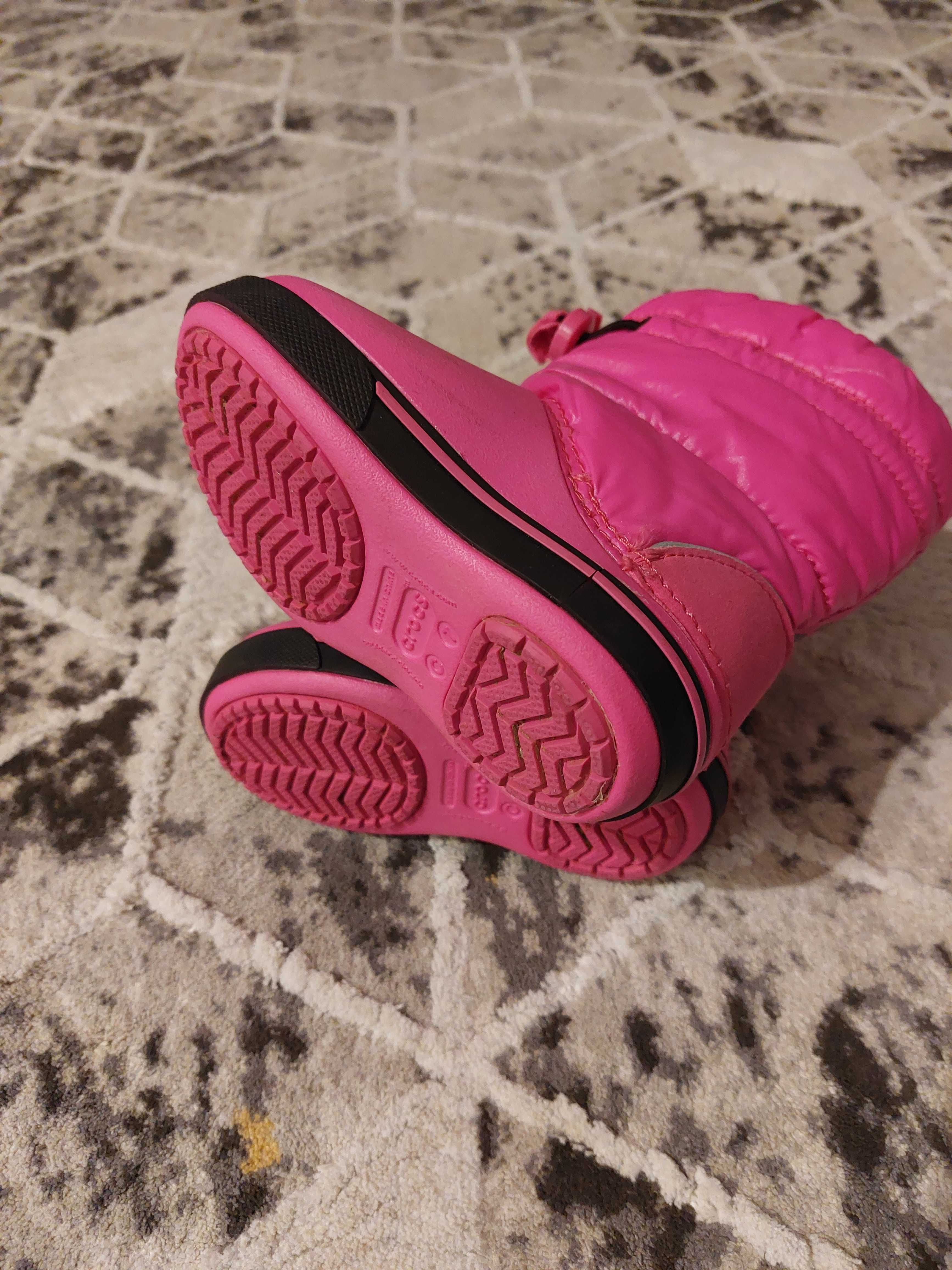 Śniegowce buty zimowe dziecięce Crocs r.C7