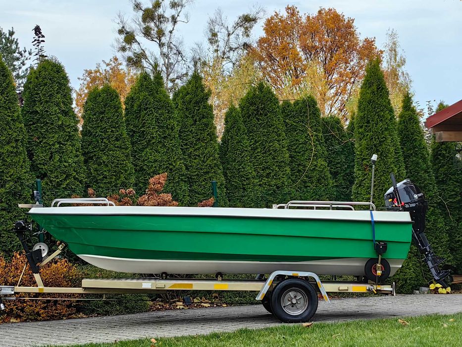 Łódka 4m jak NOWA+Silnik 20KM+Przyczepka