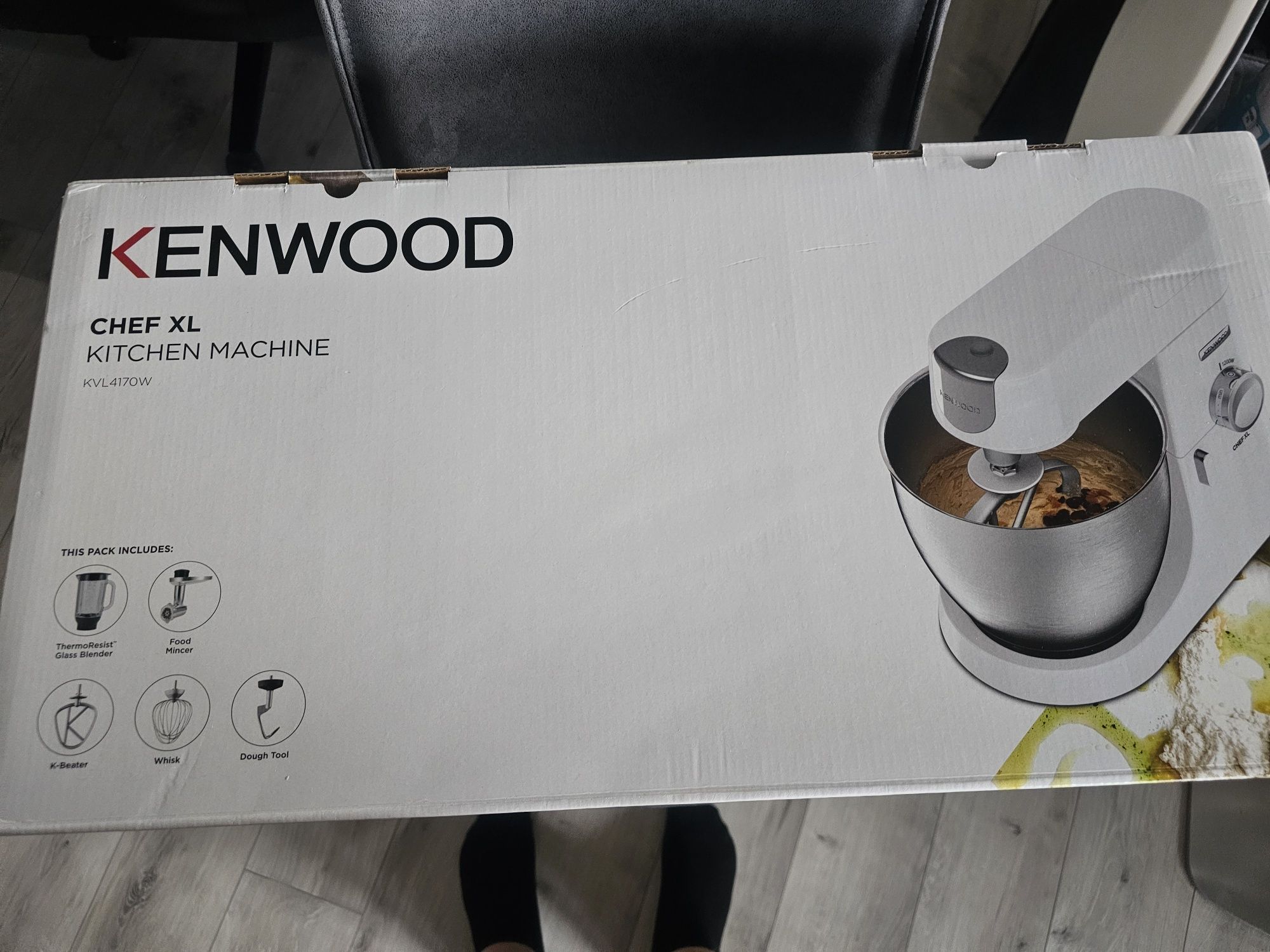 Robot planetarny KENWOOD KVL4170W Chef XL z blenderem i maszynka do m.