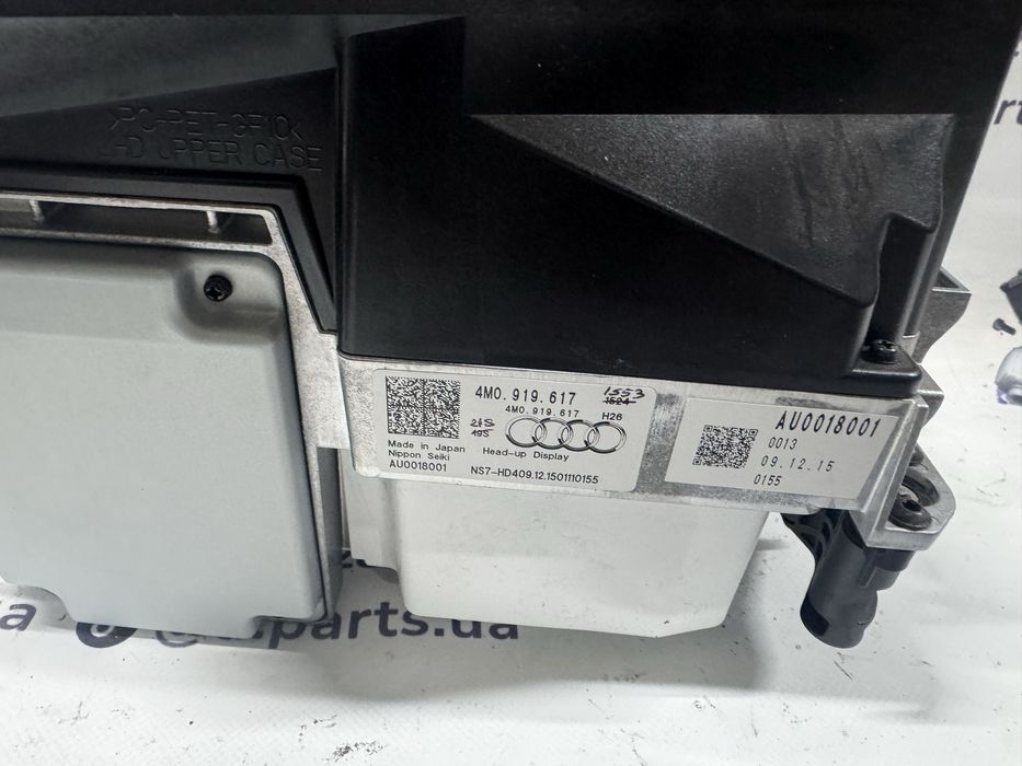 Проекція на лобове Audi Q7 16-19 4M0919617