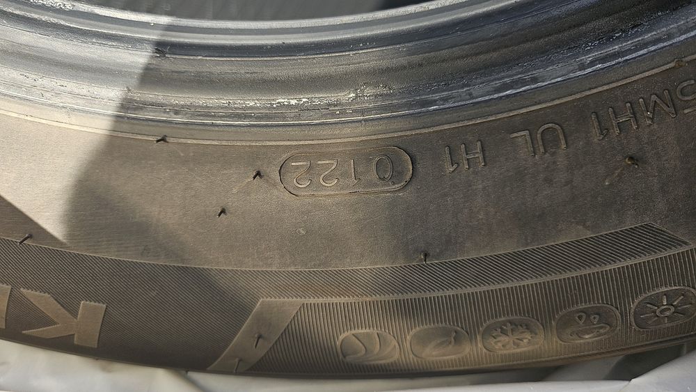 Opony wielosezonowe Hankook 225/65 R17